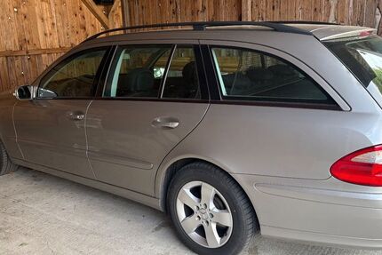 Mercedes-Benz E 220 330.000 km 7.400 € Meinersen 38536