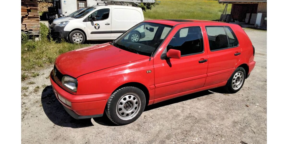 VW Golf 120.550 km 2.800 &euro; Gmund 83703
