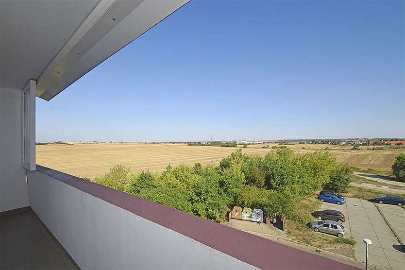 Wohnung zum Mieten in Halle (Saale) 389,85 € 70.37 m² 3 zimmer