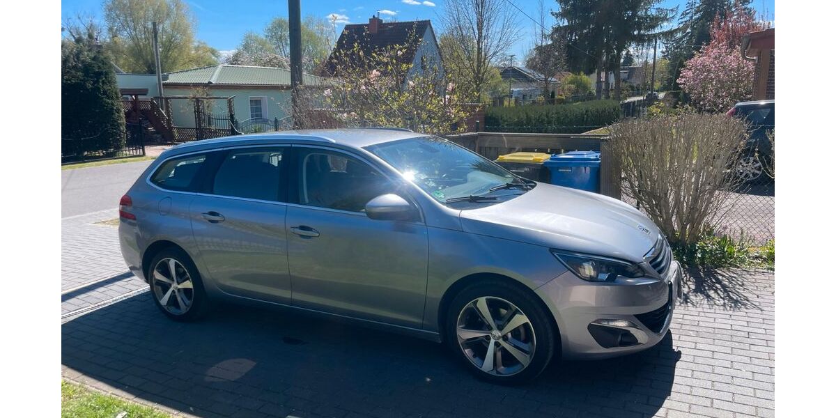 Peugeot 308 179.000 km 3.700 &euro; Fredersdorf 15370