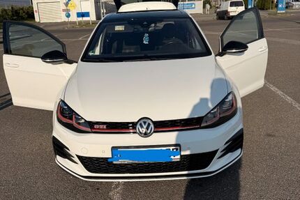 VW Golf 100.000 km 19.500 &euro; Rendsburg 24768