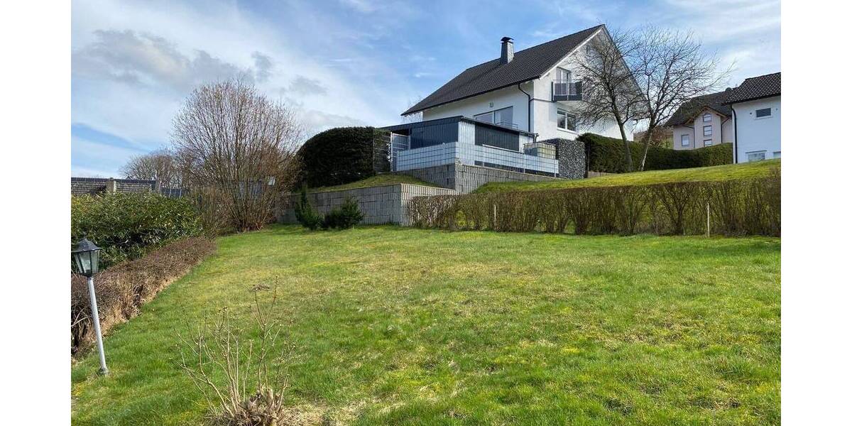 Mehrfamilienhaus, Wohnhaus Bad Berleburg - 7 Zimmer, 232 m&sup2;, 398.000&euro; | Angebot:25770546