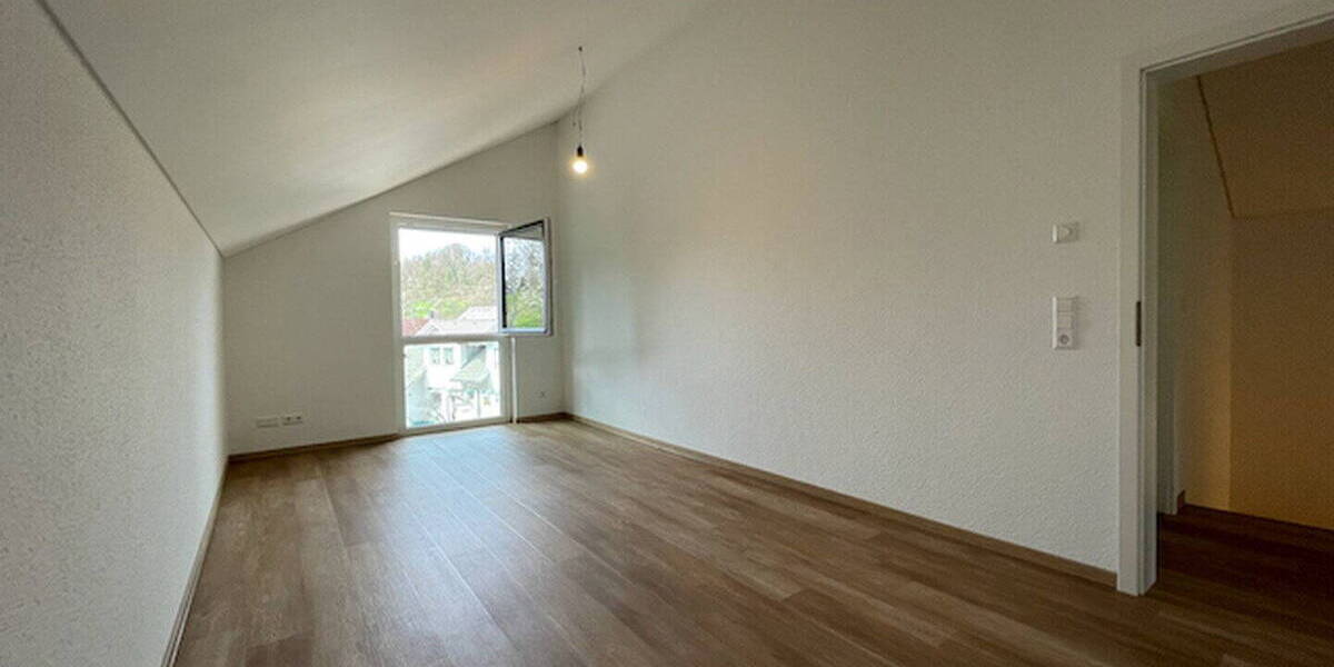 Reihenmittelhaus Wehr Öflingen - 5 Zimmer, 160 m&sup2;, 749.000&euro; | Angebot:26106074