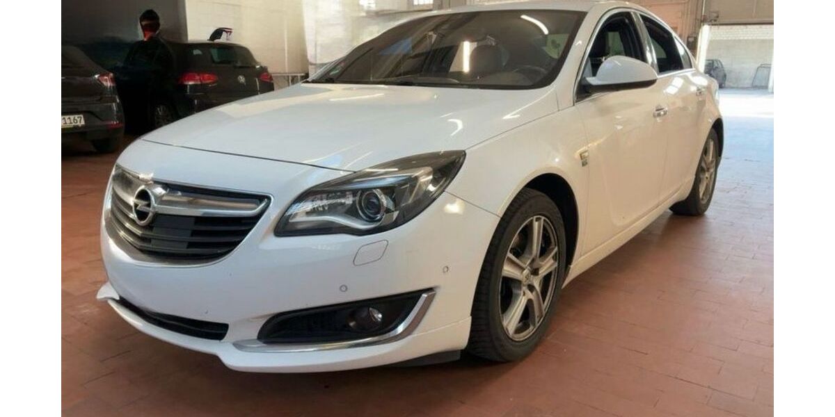 Opel Insignia 100.000 km 12.900 &euro; Hamburg 20537