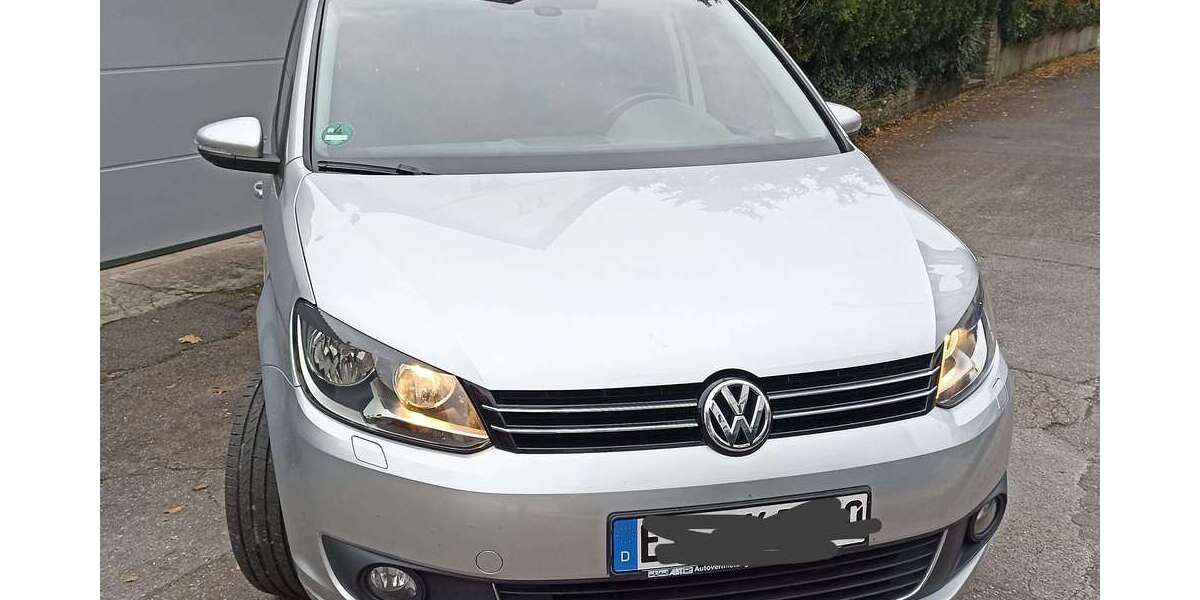 VW Touran 196.800 km 6.399 € Waiblingen 71332