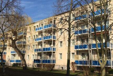 Wohnung Bad Dürrenberg - 2 Zimmer, 49 m&sup2;, 310&euro; | Angebot:25356074