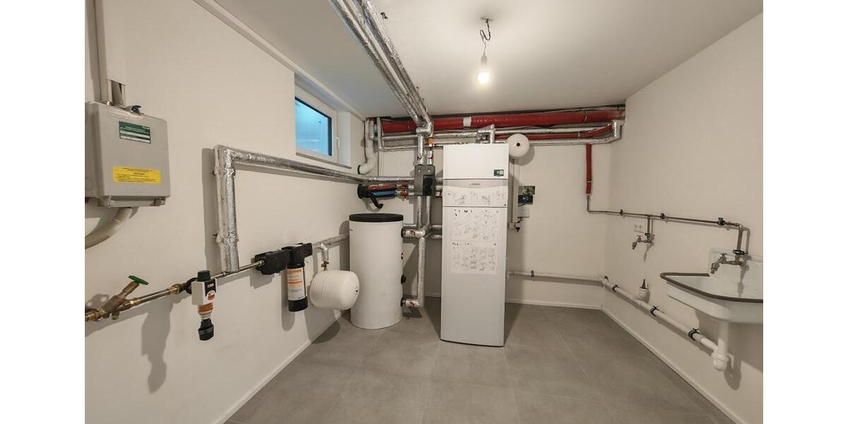 Doppelhaushälfte Hochheim am Main - 13 Zimmer, 220 m&sup2;, 1.199.000&euro; | Angebot:26415385