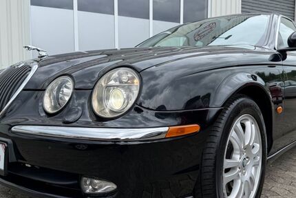 Jaguar S-Type 237.272 km 7.980 € Hagen 58135