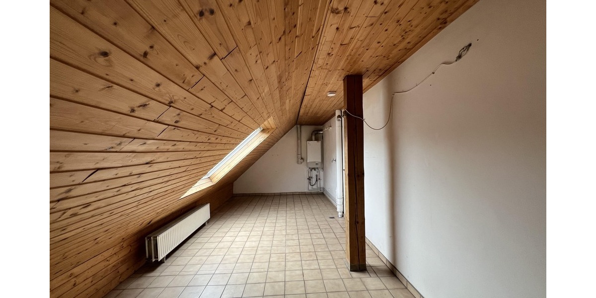 Großzügiges Wohnglück mit Platzgarantie - Etagenwohnung Hildesheim Itzum | Angebot:26998574
