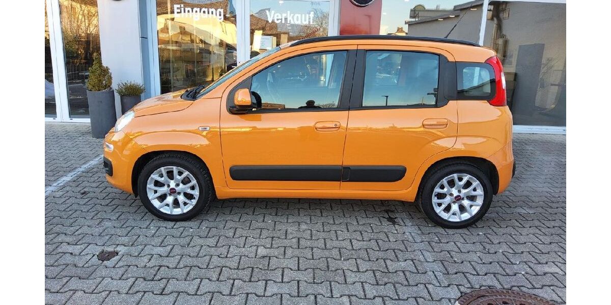 Fiat Panda 60.610 km 8.990 &euro; Freilassing 83395