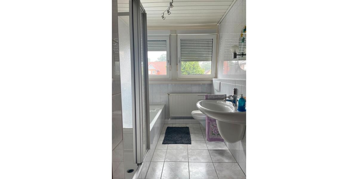 Einfamilienhaus Wallenhorst - 6 Zimmer, 150 m&sup2;, 1.600&euro; | Angebot:27607865