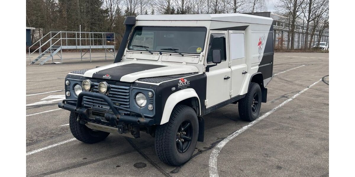 Land Rover Defender 136.000 km 29.900 &euro; Sigmaringen 72488
