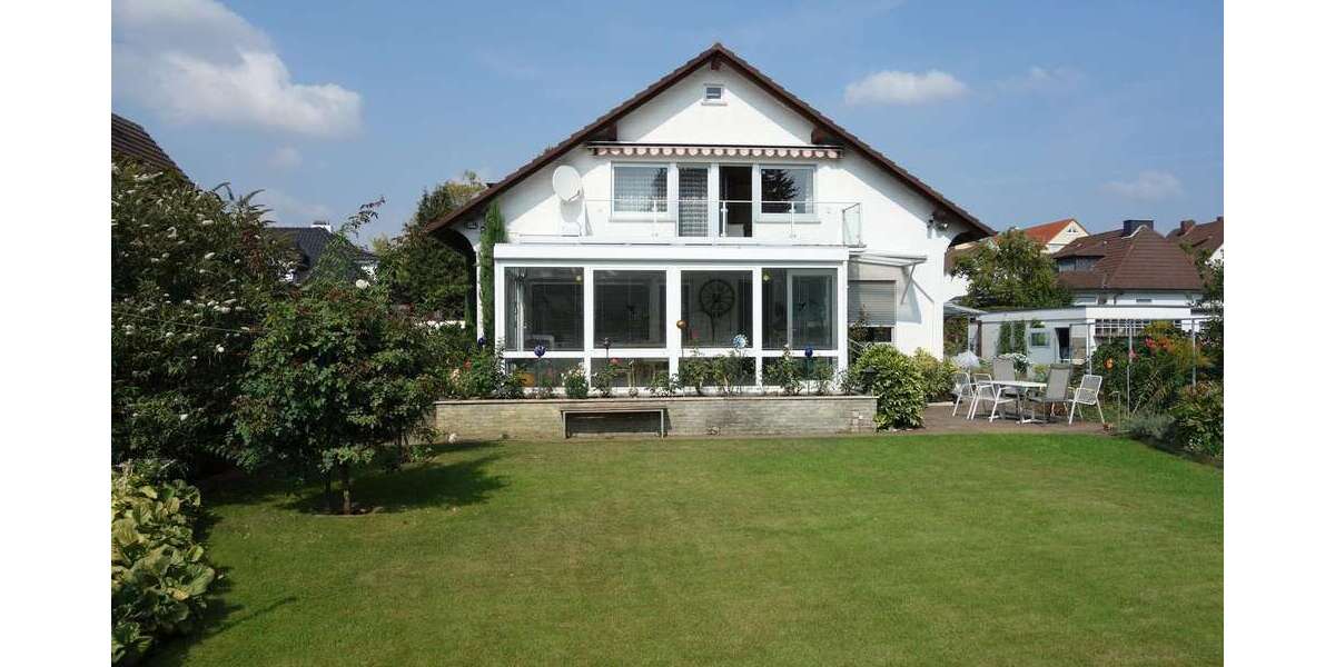 Einfamilienhaus Maintal - 10 Zimmer, 283 m&sup2;, 785.000&euro; | Angebot:25078992