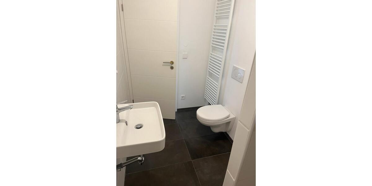 Etagenwohnung Roßtal - 2 Zimmer, 50 m&sup2;, 100.000&euro; | Angebot:26317909