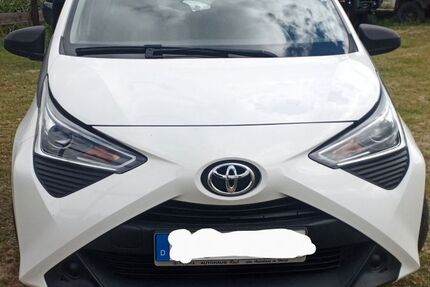 Toyota Aygo (X) 45.000 km 9.999 € Brunsbüttel 25541