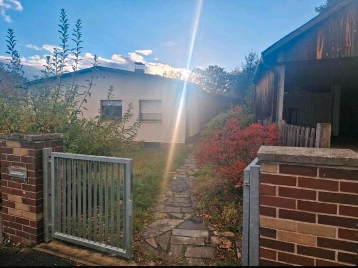 Bungalow Windischeschenbach - 5 Zimmer, 130 m&sup2;, 175.000&euro; | Angebot:23527052