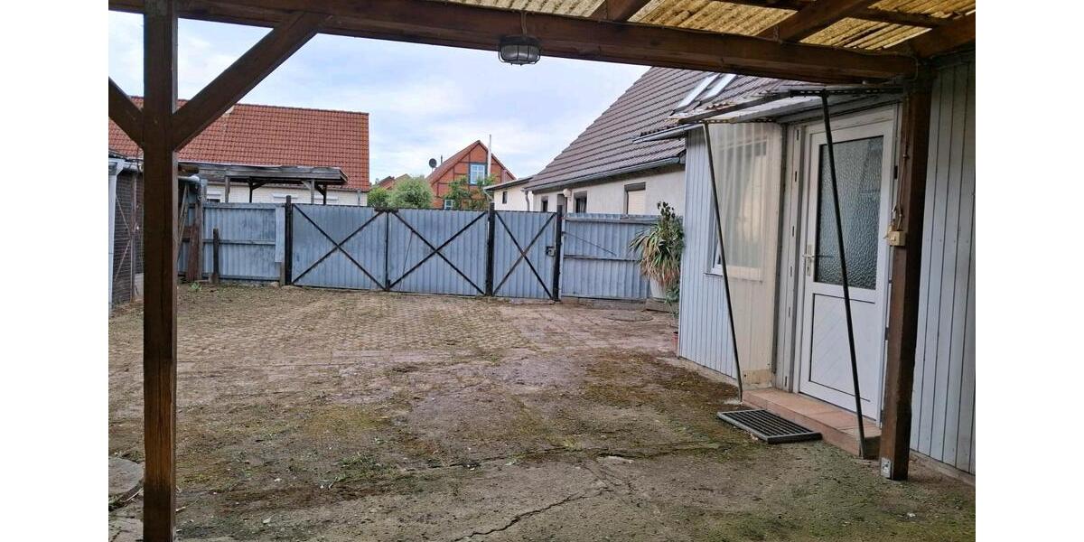 Einfamilienhaus Karstädt - 5 Zimmer, 250 m&sup2;, 150.000&euro; | Angebot:25635397