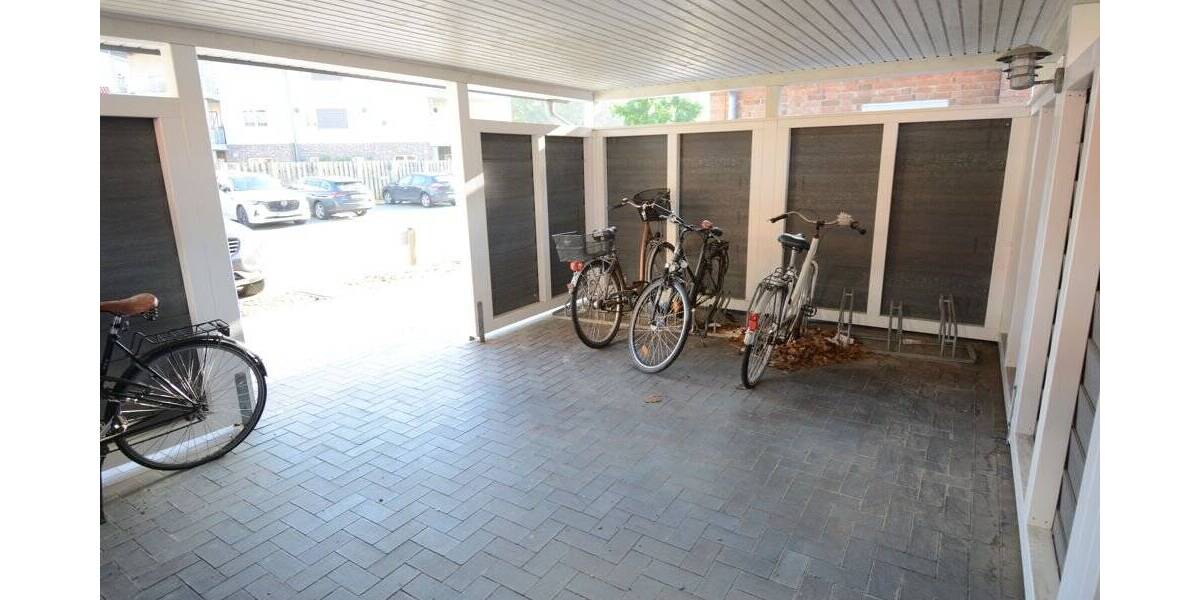 Etagenwohnung Heide - 3 Zimmer, 100 m&sup2;, 980&euro; | Angebot:26851374
