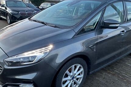 Ford S-Max 187.000 km 10.950 &euro; Weinheim 69469
