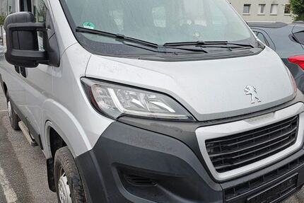 Peugeot Boxer 70.333 km 23.900 € Gelsenkirchen 45884