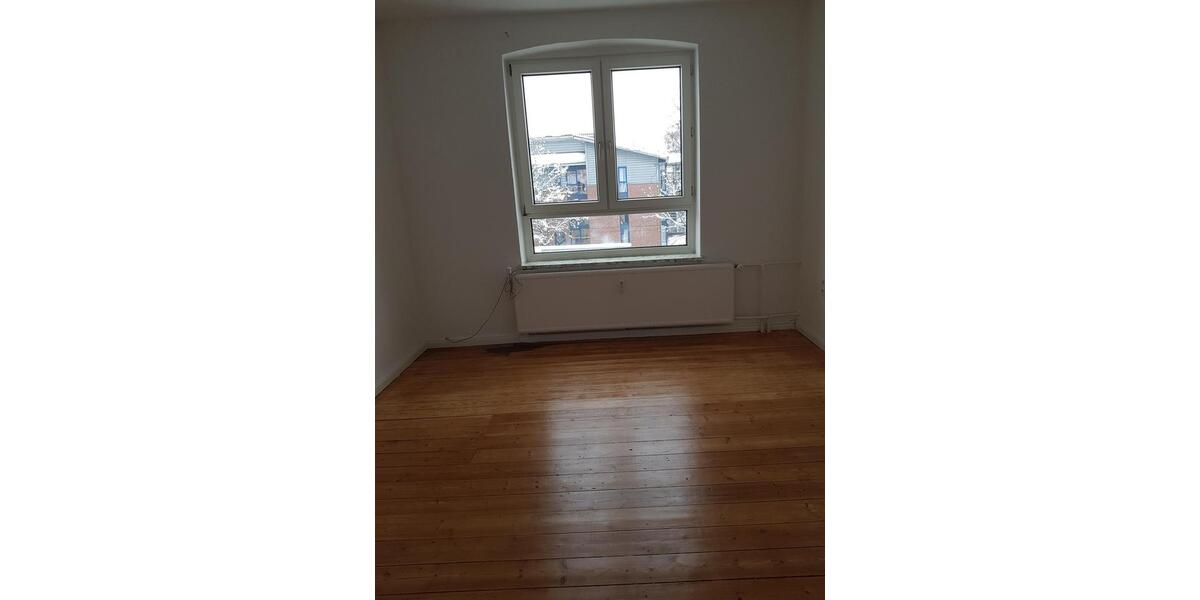 Dachgeschoßwohnung Flensburg Altstadt - 3 Zimmer, 66 m&sup2;, 670&euro; | Angebot:25377807