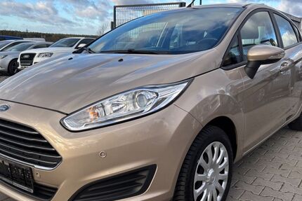 Ford Fiesta 70.000 km 4.499 &euro; Wildau 15745