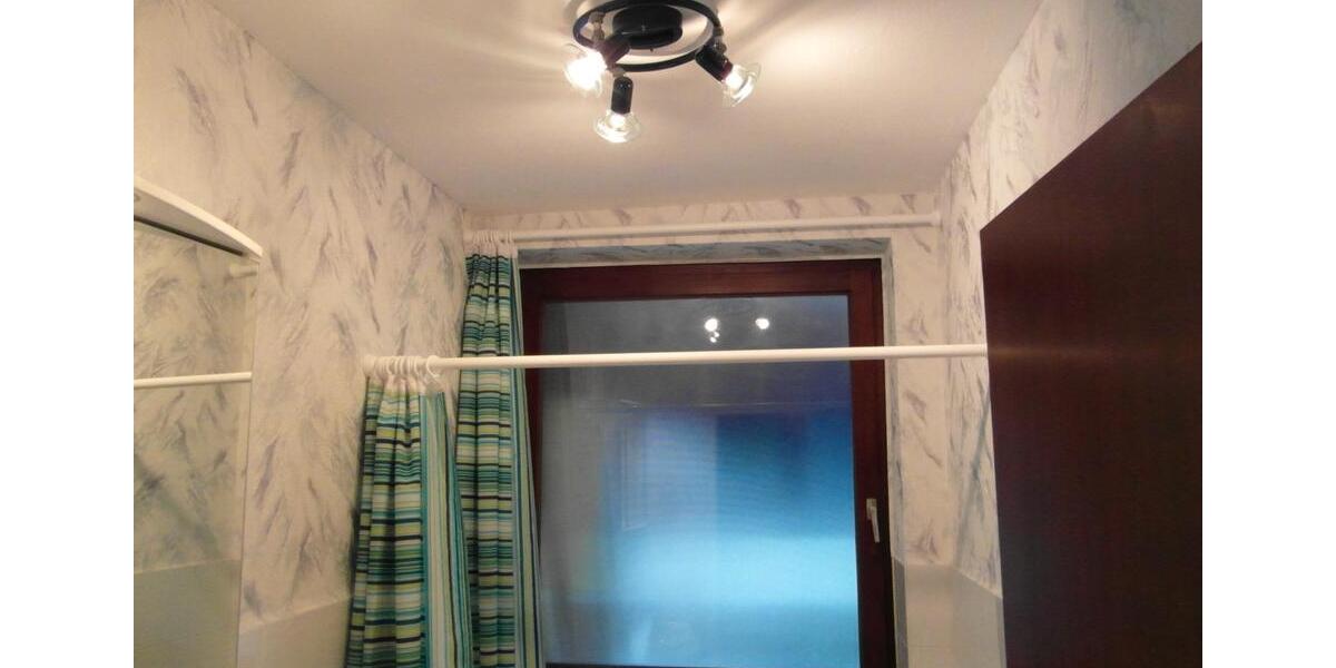 Etagenwohnung Bremerhaven - 1 Zimmer, 35 m&sup2;, 60.000&euro; | Angebot:27081726