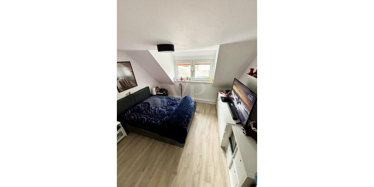 Dachgeschoßwohnung Siegen Weidenau - 3 Zimmer, 65 m&sup2;, 790&euro; | Angebot:26085831