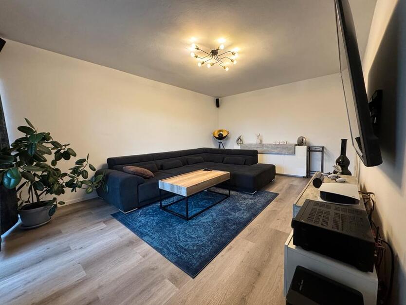 Troisdorf 4-Zimmer Saniert Aufzug Möbliert Voll Ausstattung