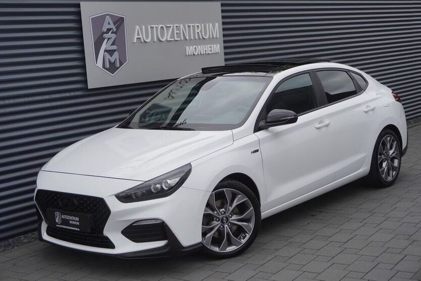 i30