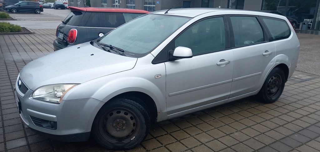Ford Focus 185.000 km 790 &euro; Münsterhausen 86505