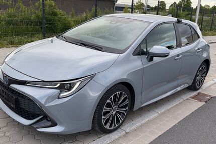 Toyota Corolla 246.000 km 13.499 &euro; Ratzeburg bei Hamburg 23909