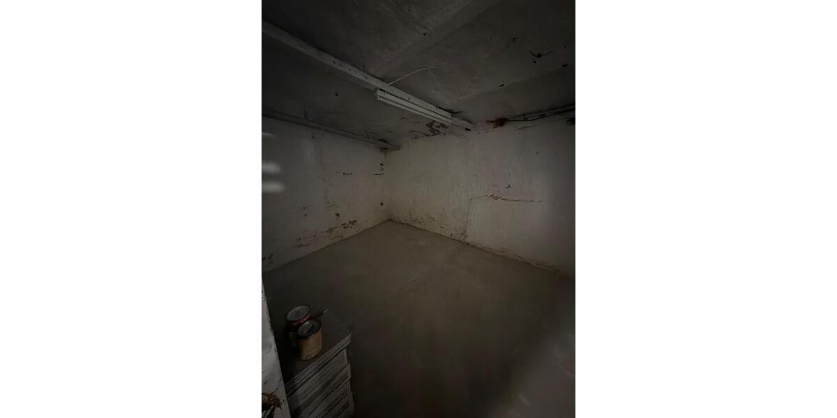 Dachgeschoßwohnung Essen Stadtbezirk VII - 5 Zimmer, 100 m&sup2;, 695&euro; | Angebot:24884993