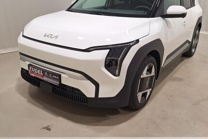 Kia EV3 1.599 km 32.999 &euro; Dresden 01157