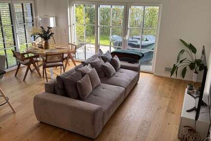 Haus zum Mieten in Ingolstadt 2.480 € 163.5 m²