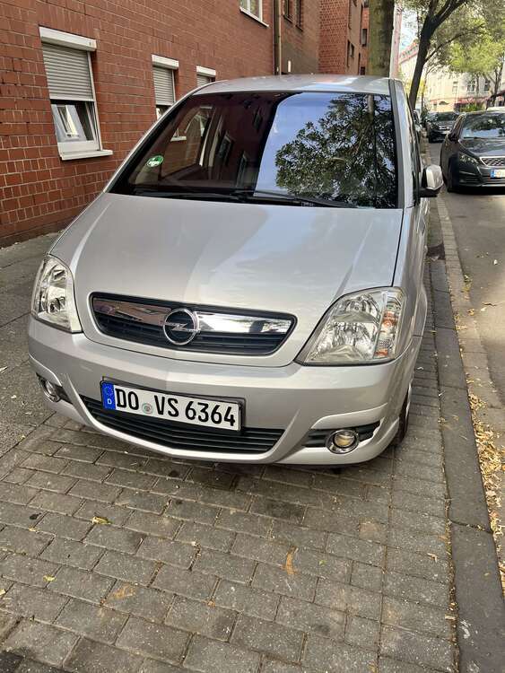 Opel Meriva 213.000 km 1.600 € dortmund 44145