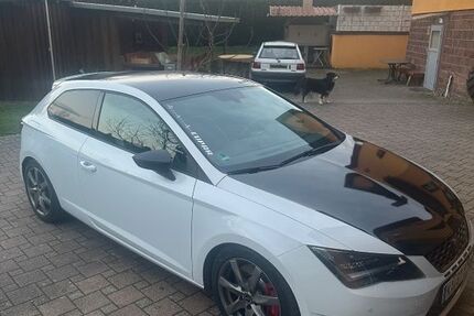 Seat Leon 64.000 km 22.000 &euro; Ettlingen 76275