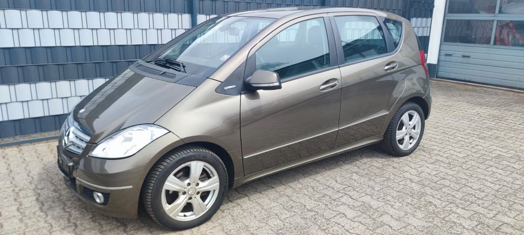 Mercedes-Benz A 160 92.670 km 5.250 € Flomborn 55234