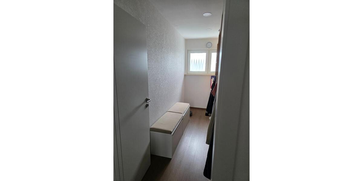 Erdgeschoßwohnung Wolfsburg Almke - 6 Zimmer, 122 m&sup2;, 345.000&euro; | Angebot:25177804