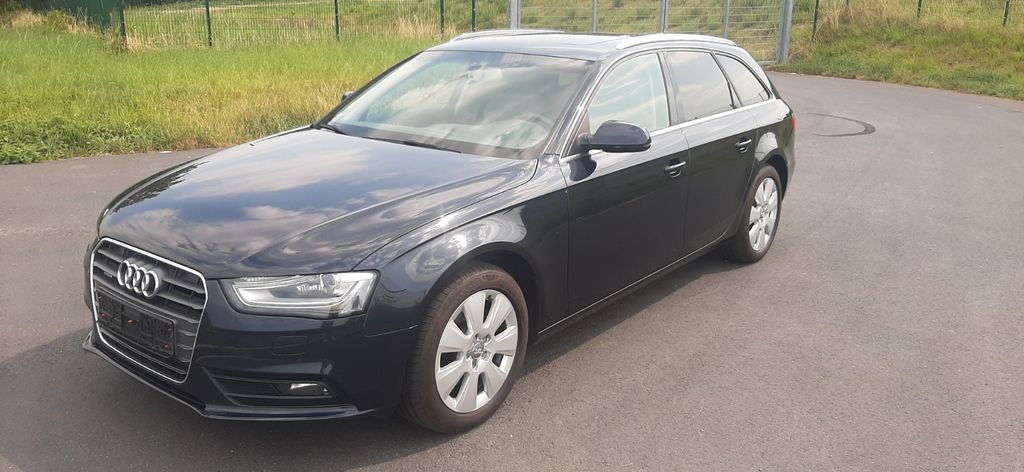 Audi A4 244.000 km 7.990 &euro; Dresden 01259