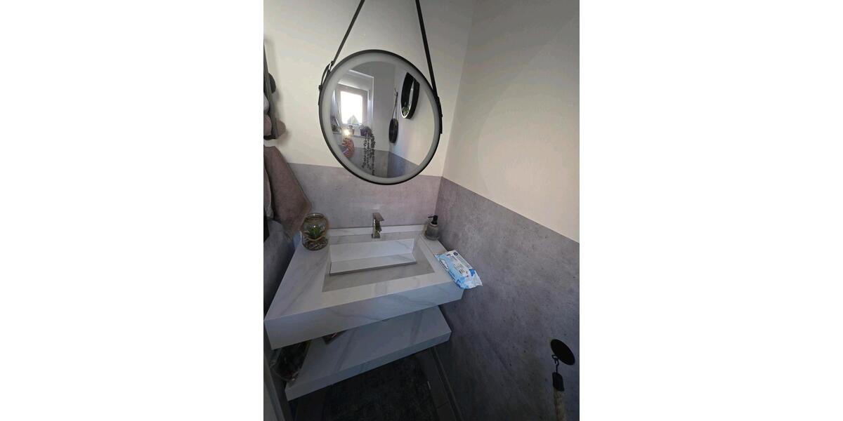 Reihenhaus Roßtal - 5 Zimmer, 122 m&sup2;, 485.000&euro; | Angebot:26210734