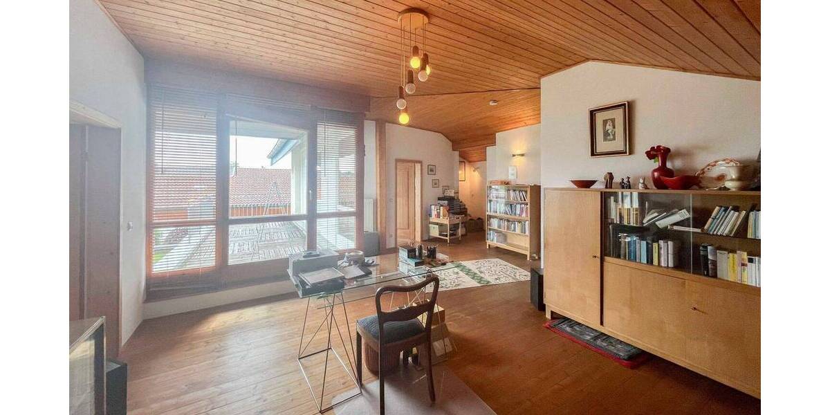 Einfamilienhaus Burghausen - 9 Zimmer, 780.000&euro; | Angebot:26188987