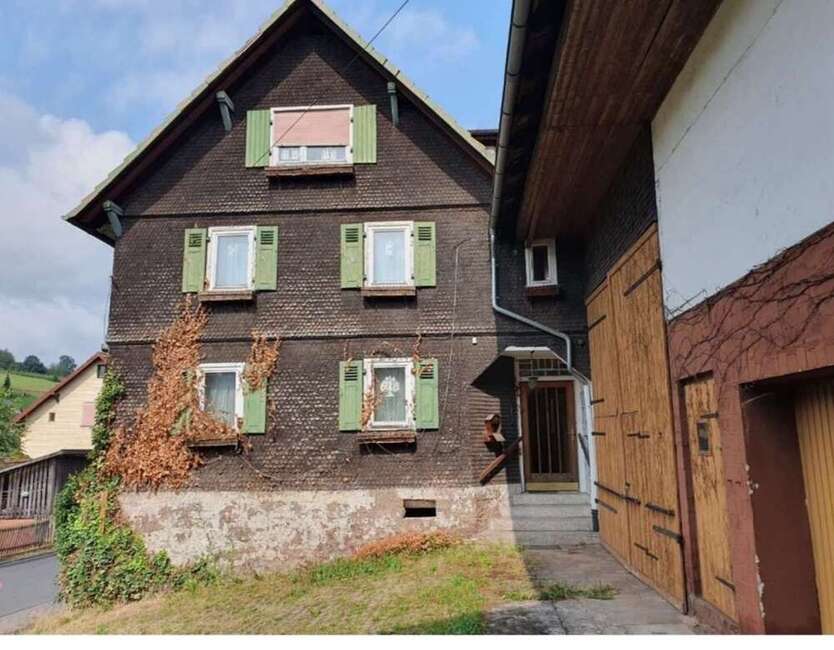 Haus zum Kaufen in Sinntal - Jossa 88.000 € 219 m²