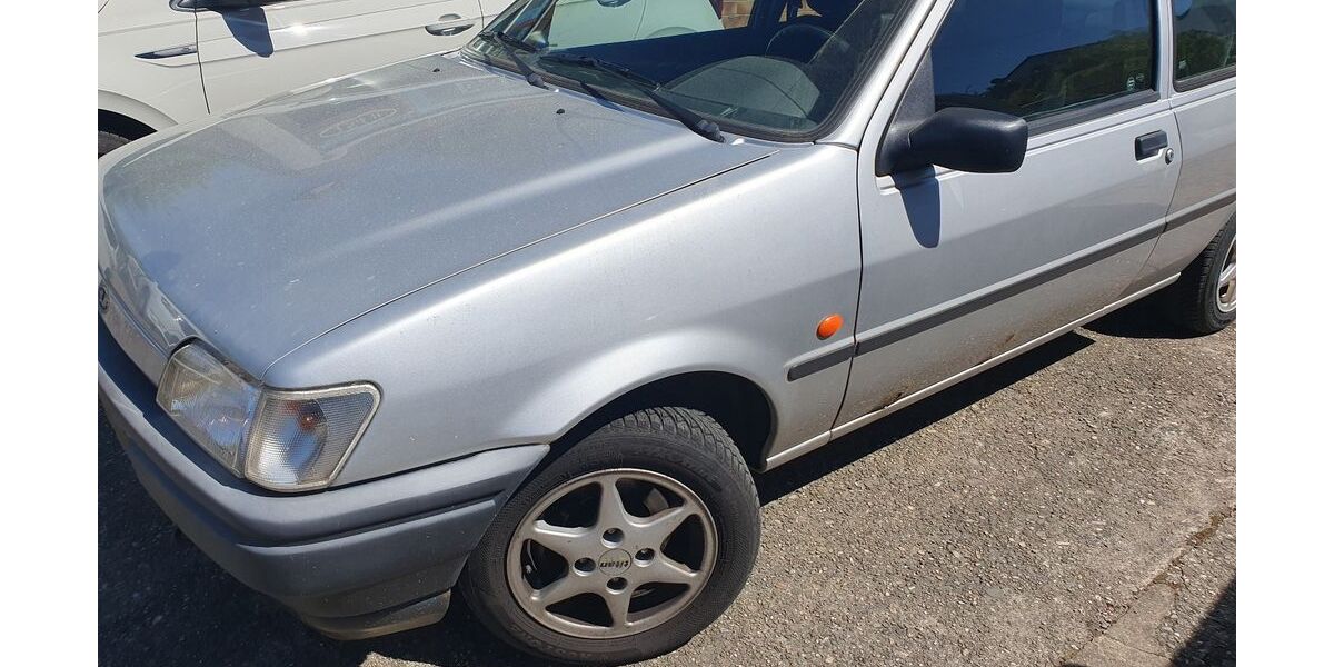 Ford Fiesta 108.837 km 650 &euro; Saarbrücken 66128