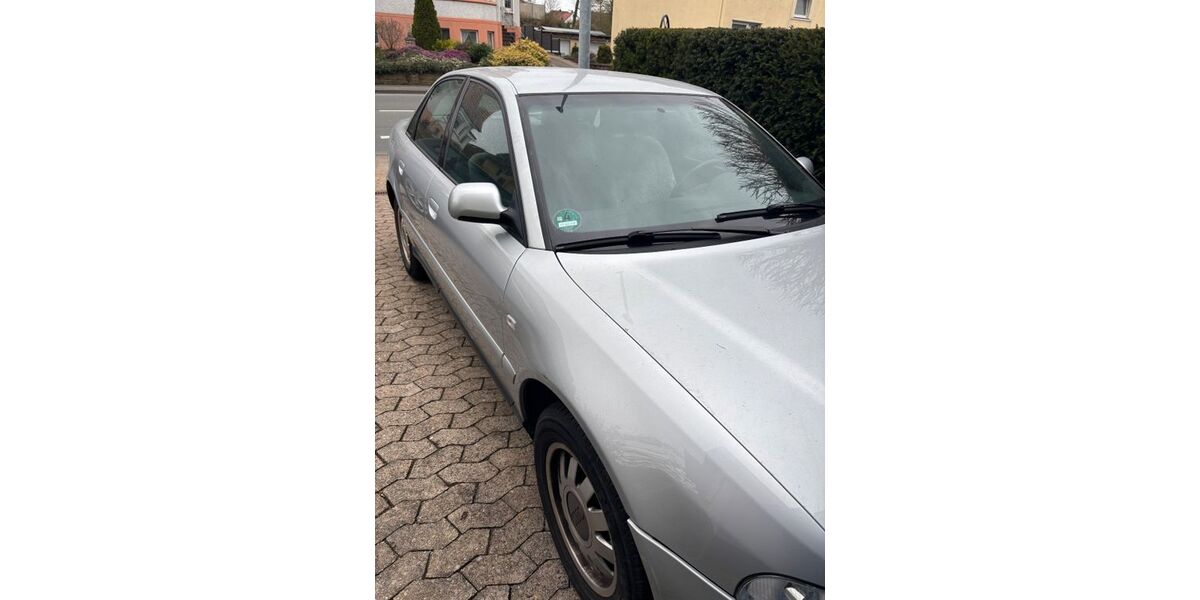 Audi A4 110.000 km 3.000 &euro; Bad Salzuflen 32108