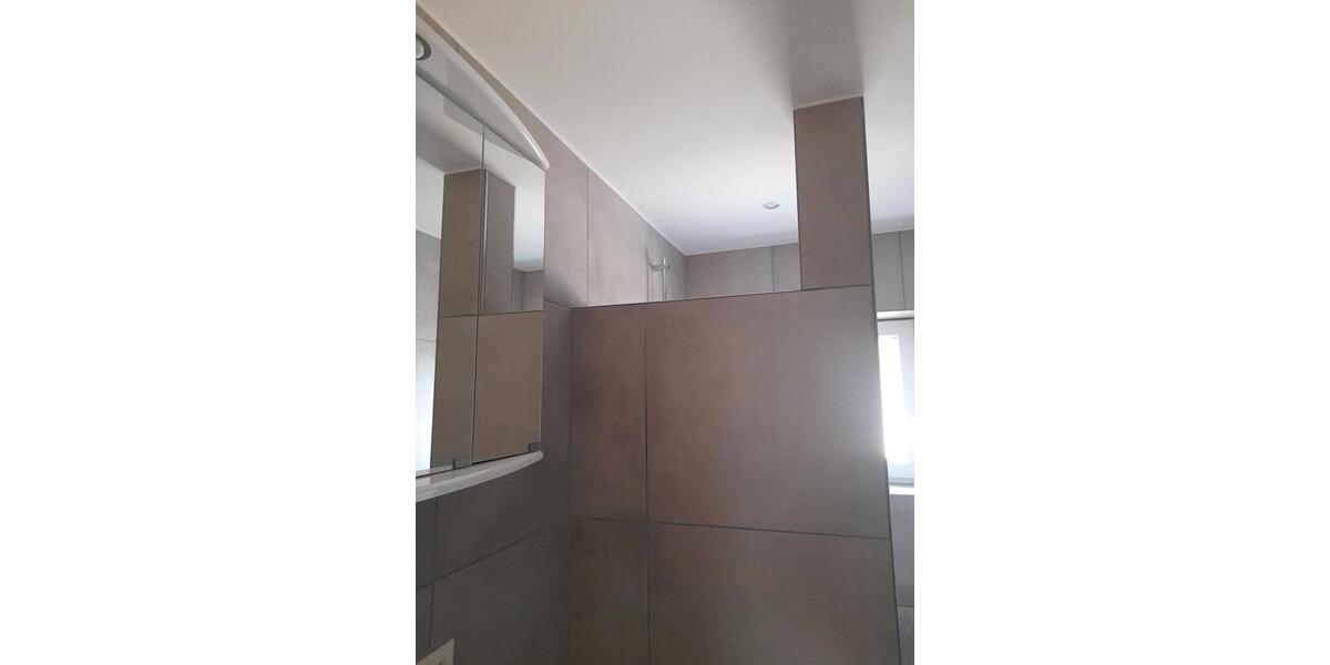 Etagenwohnung Laichingen - 3 Zimmer, 85 m&sup2;, 1.290&euro; | Angebot:26322353