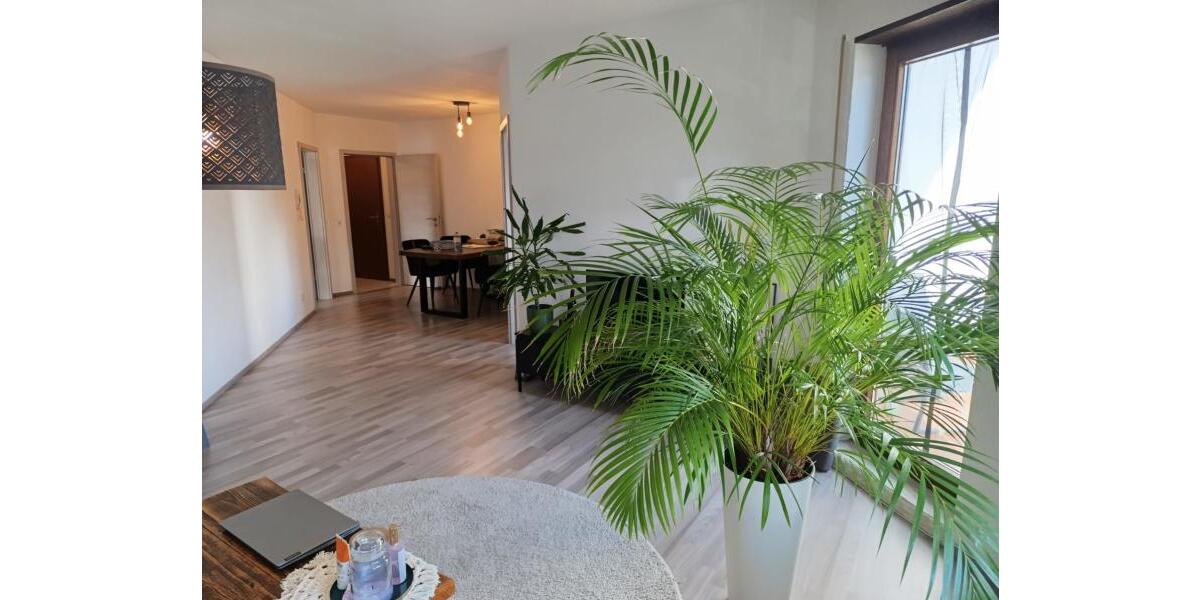 ObjNr:19746 - Wunderschöne und licht durchflutete 4 Zimmer ETW in zentraler Lage von Leimen 4 zimmer