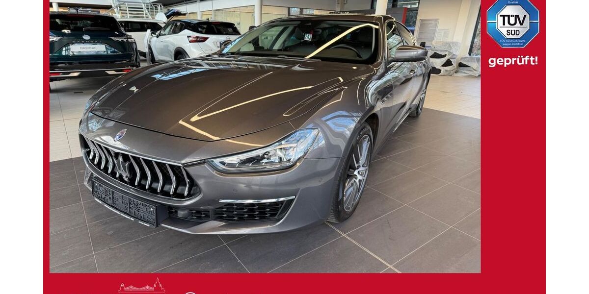 Maserati Ghibli 92.866 km 29.780 &euro; Dresden 01328