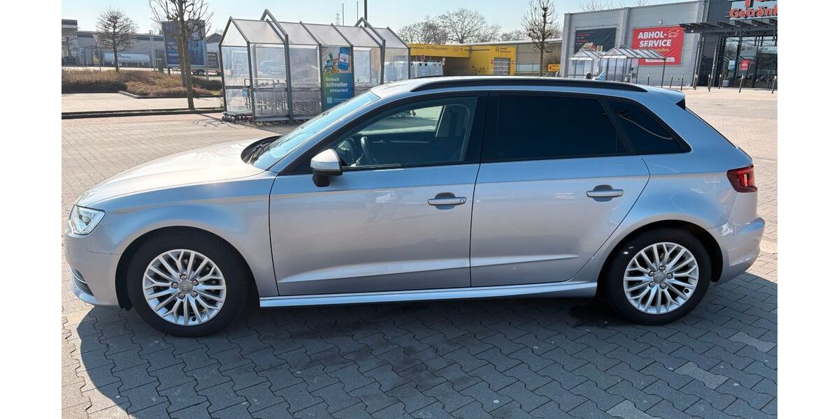 Audi A3 144.000 km 12.650 &euro; Wildeshausen 27793