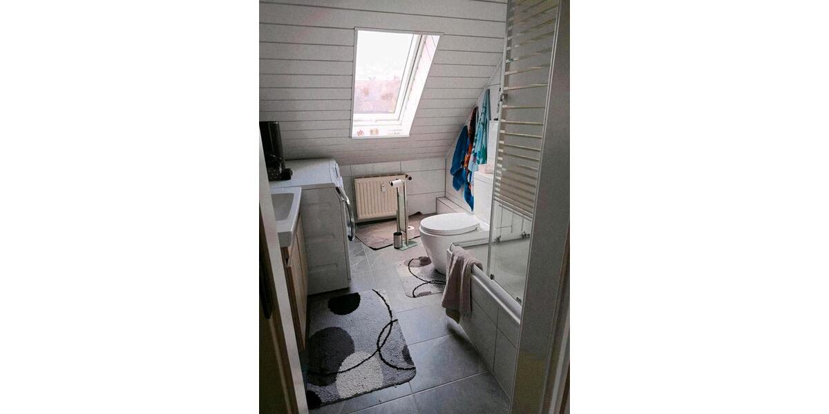Dachgeschoßwohnung Wahrenholz - 3 Zimmer, 65 m&sup2;, 520&euro; | Angebot:26477625